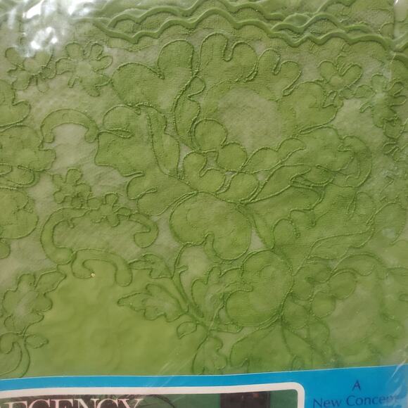 Vintage Regency Viynl Tablecloth 7-702-2 Avocado 60" x 90" Rectangle - Picture 5 of 9